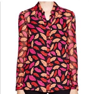 Diane Von Furstenberg: Lips Blouse Size 6: S/M